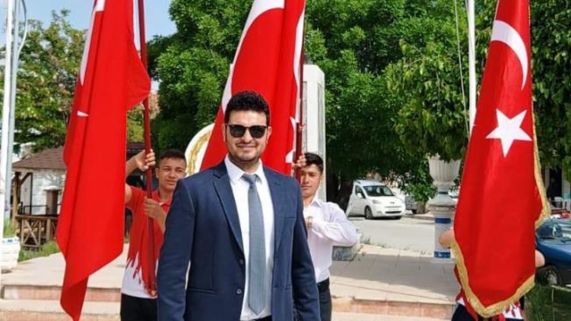 Onur YANPINAR - Bilişim Teknolojileri Öğretmeni
